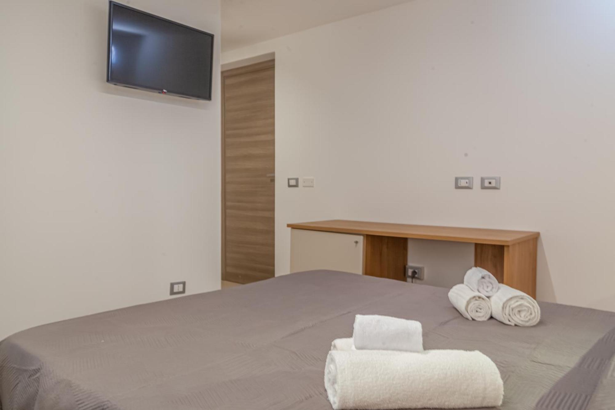 Isgro Rooms マルサラ エクステリア 写真