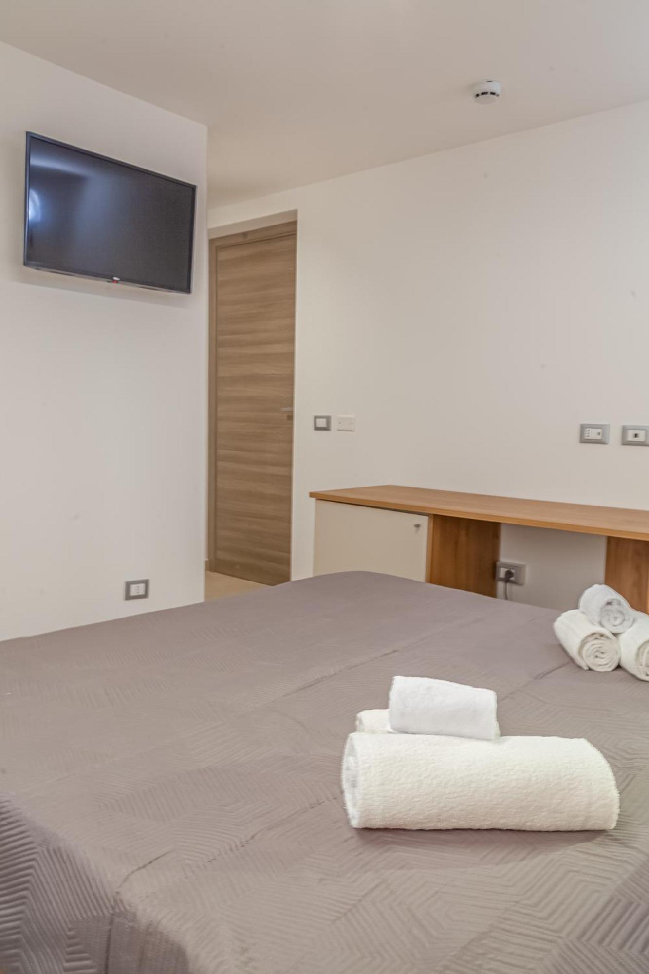 Isgro Rooms マルサラ エクステリア 写真