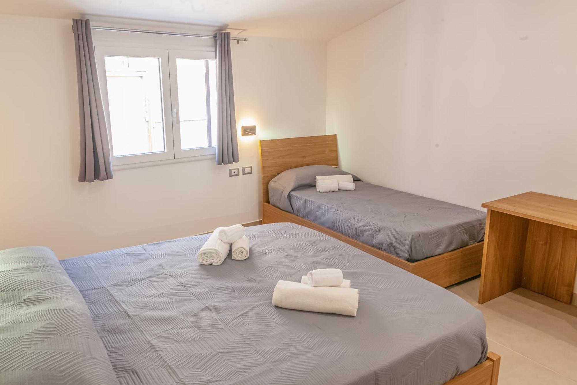 Isgro Rooms マルサラ エクステリア 写真
